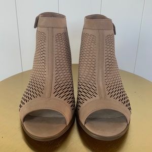 Vince Camuto Celena Heels